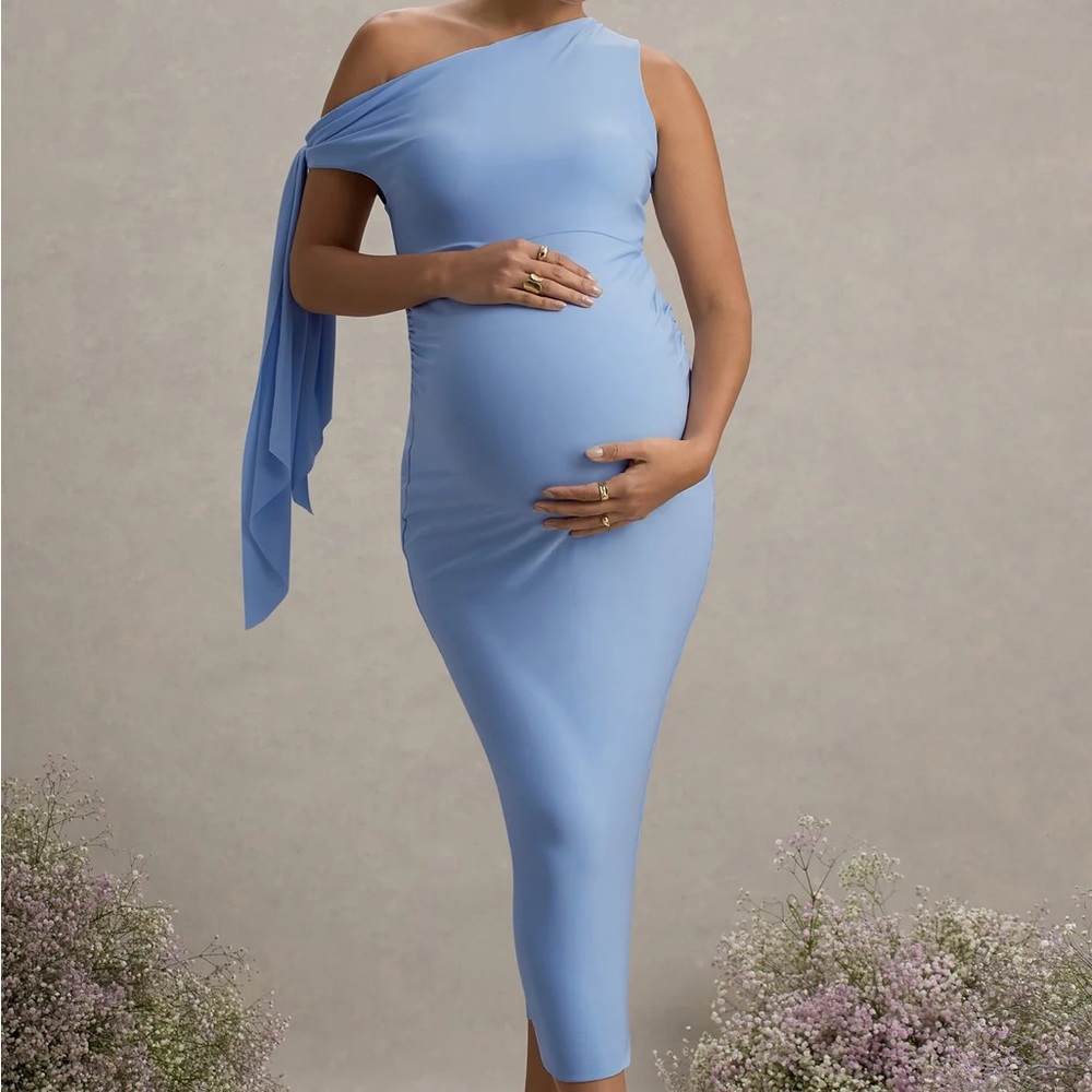Club L London KATARINE
POWDER BLUE ASYMMETRIC KNOT MATERNITY MIDI DRESS